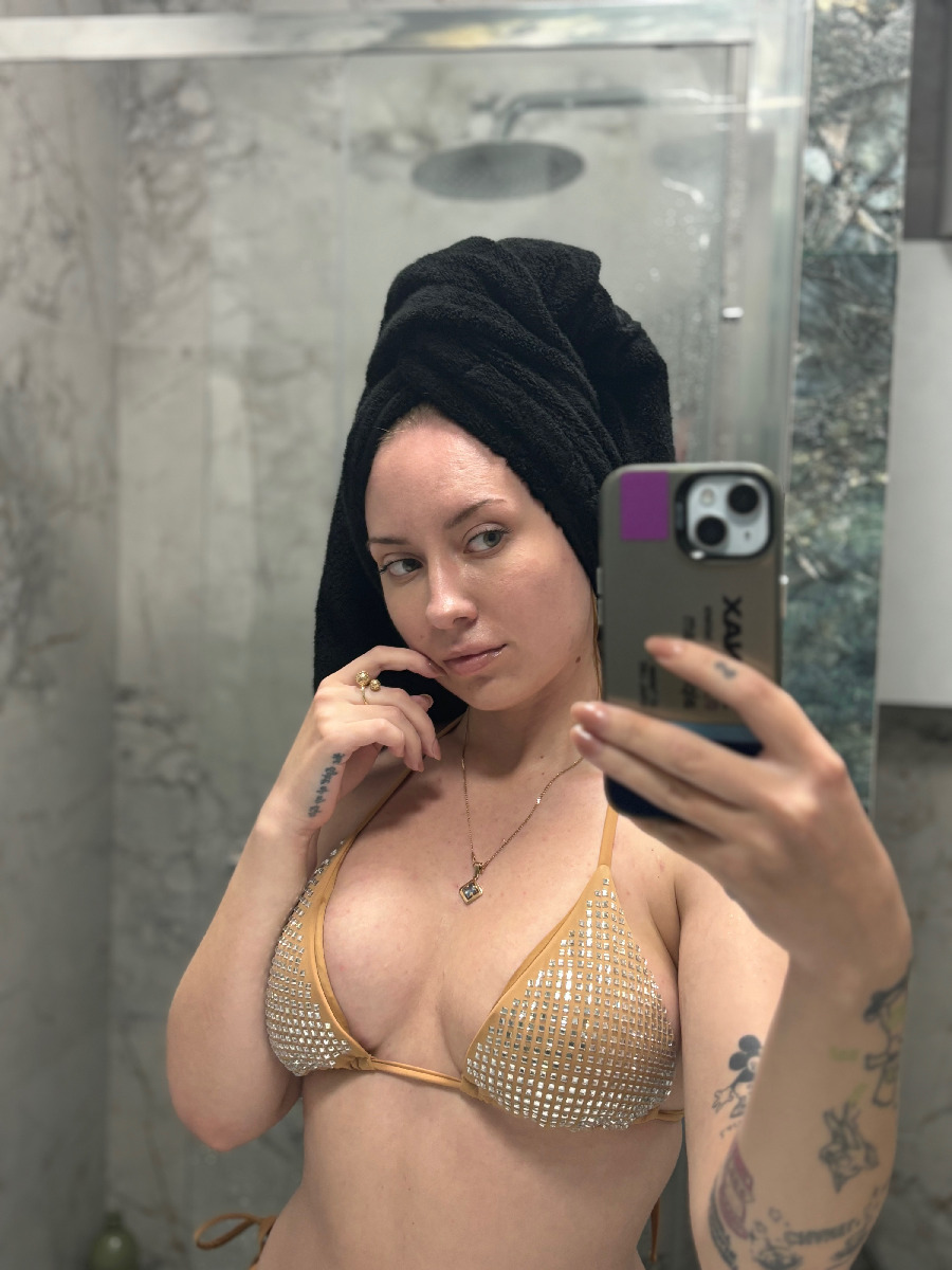 Nude girl KateV in Belen